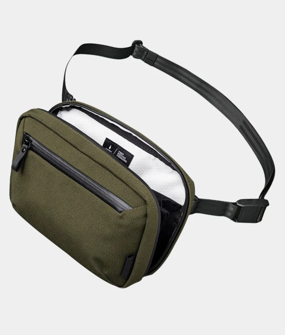 NWT Alpaka Elements Tech Travel Case Sling Bag Army Green | Axoflux 600D